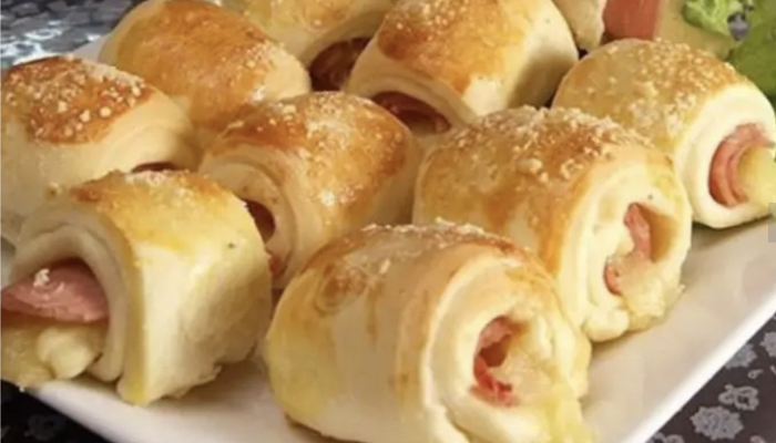 Enroladinho de presunto e queijo